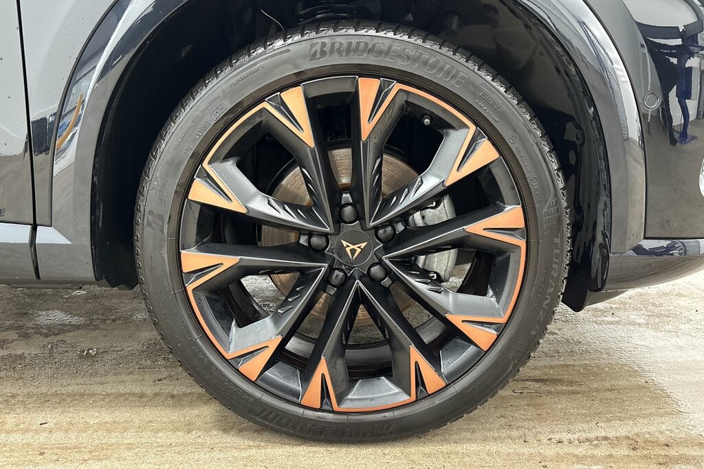 Cupra Formentor V3 1.5 Etsi 150 7-Speed Black #5