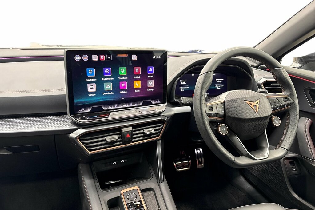Cupra Formentor V3 1.5 Etsi 150 7-Speed Black #2