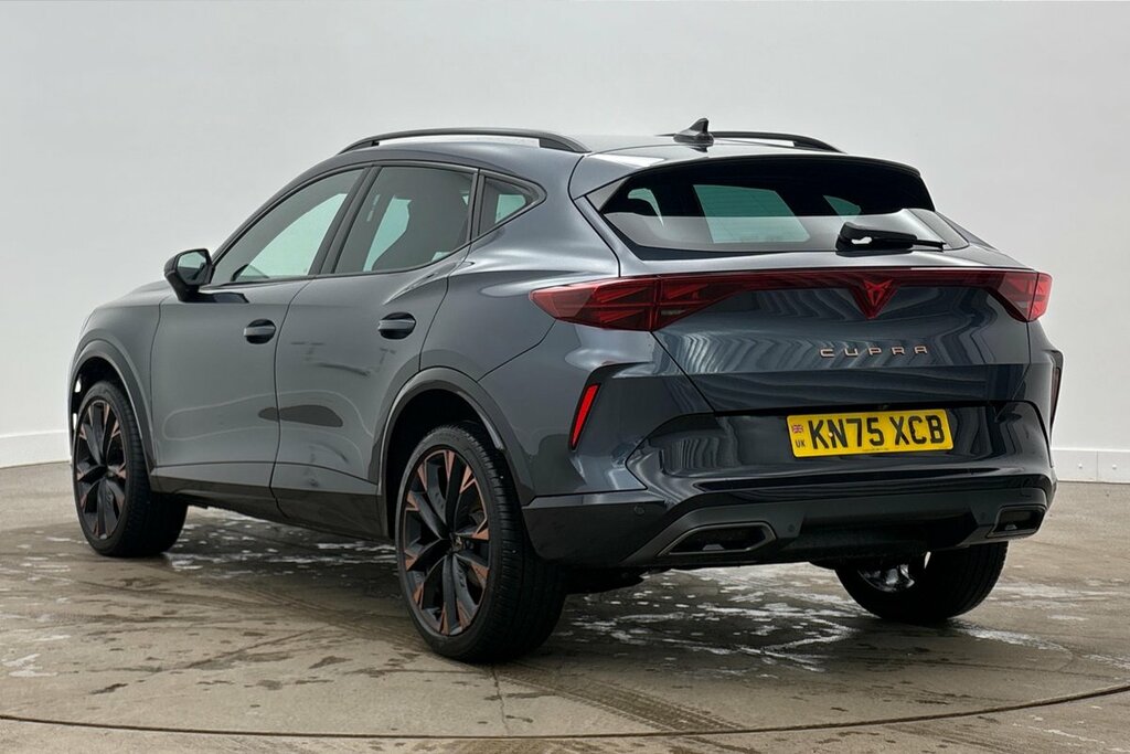 Cupra Formentor V3 1.5 Etsi 150 7-Speed Grey #3