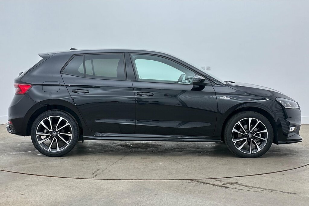 Skoda Fabia Hatch Monte Carlo Edition 1.5 Tsi 150 Ps Dsg Black #4