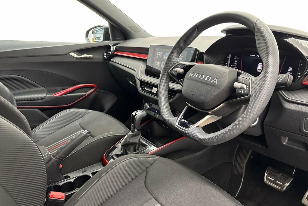 Skoda Fabia Hatch Monte Carlo Edition 1.5 Tsi 150 Ps Dsg Black #6