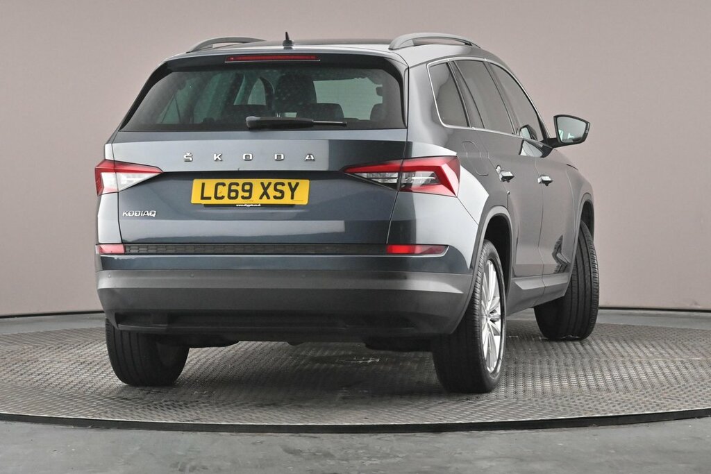Skoda Kodiaq Black #8
