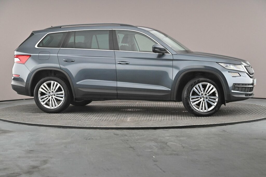 Skoda Kodiaq Se L 7 Seats 1.5 Tsi 150 Ps Dsg Grey #4
