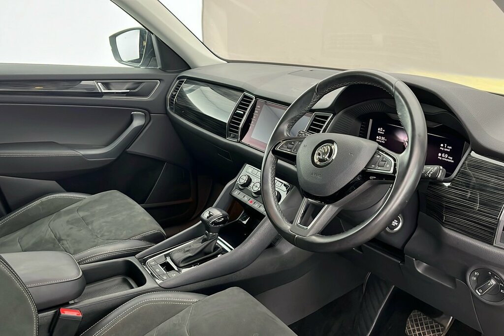 Skoda Kodiaq Se L 7 Seats 1.5 Tsi 150 Ps Dsg Grey #6