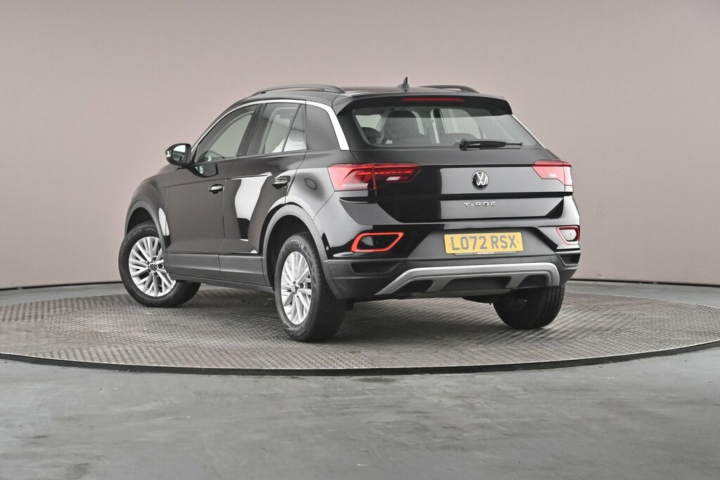 Volkswagen T-Roc Life 1.5 Tsi 150Ps 7-Speed Dsg Black #3