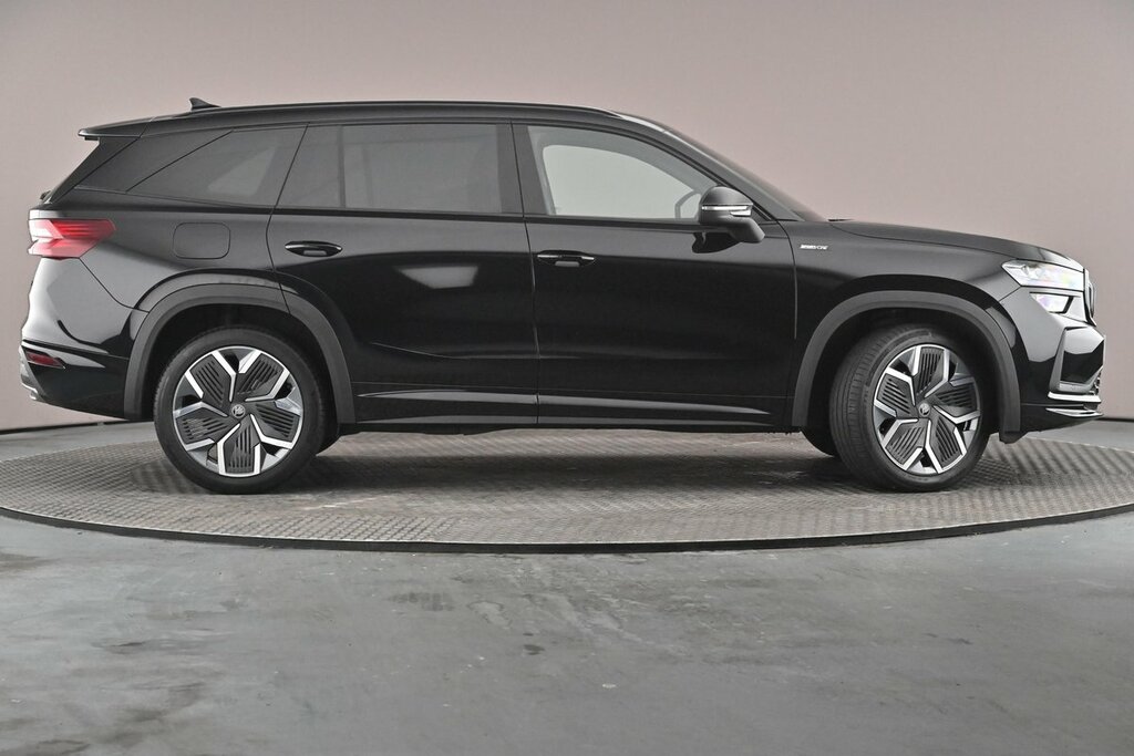 Skoda Kodiaq Sportline 7 Seats 1.5 Tsi E-tec 150 Ps Dsg Black #4