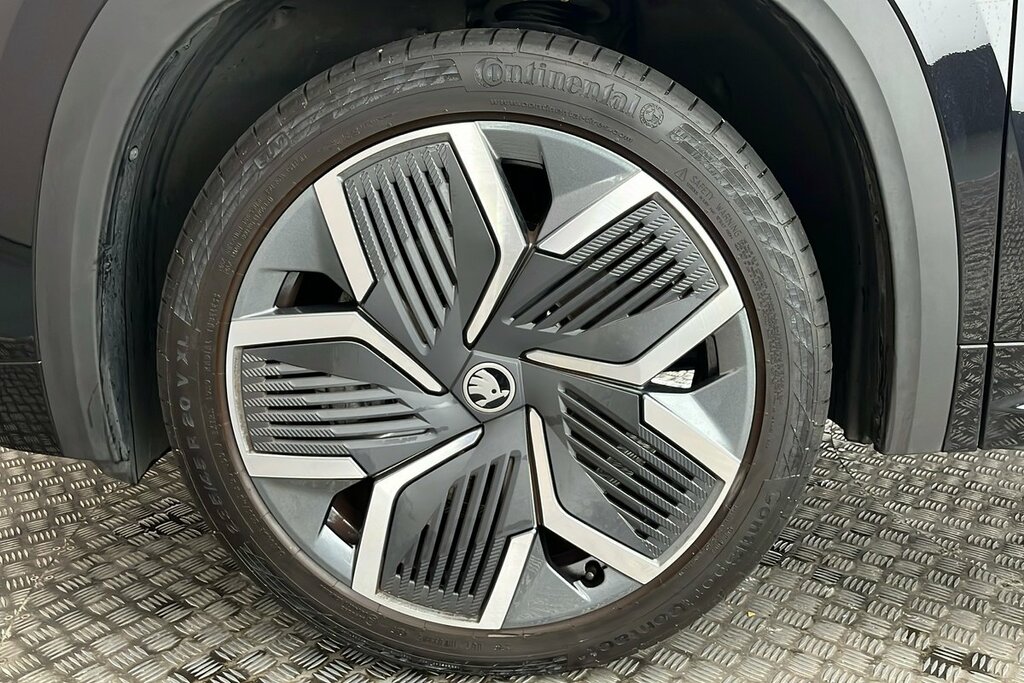 Skoda Kodiaq Sportline 7 Seats 1.5 Tsi E-tec 150 Ps Dsg Black #5