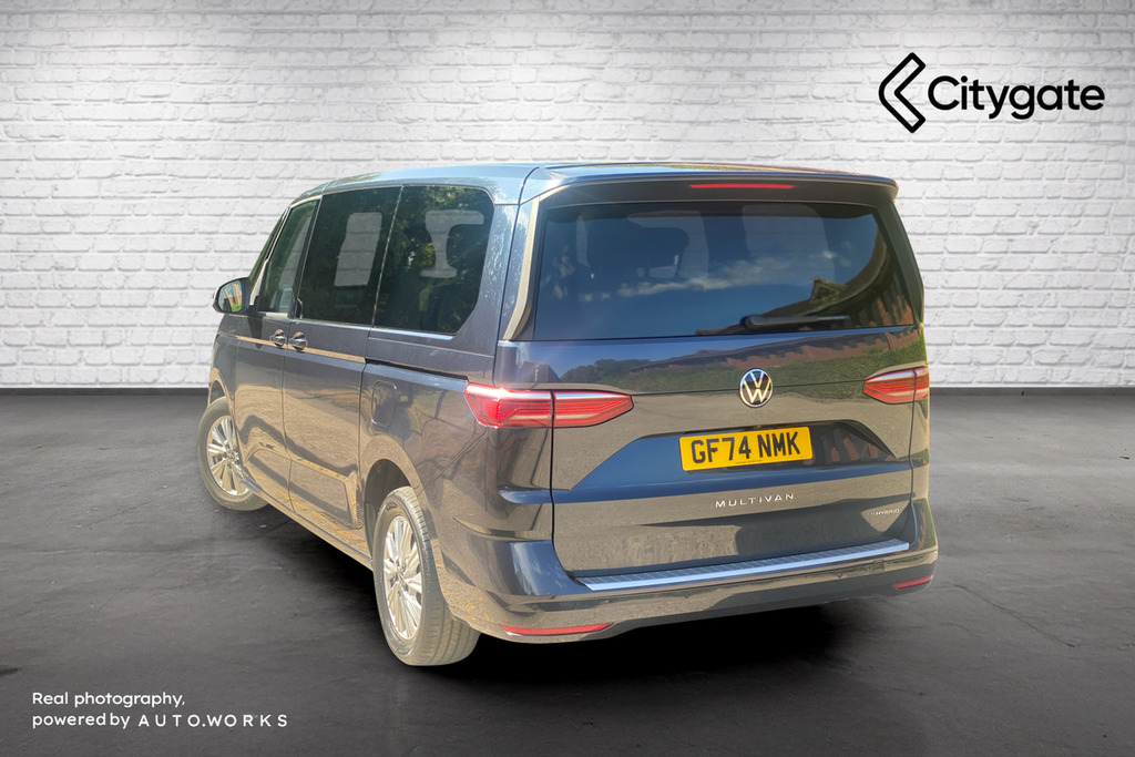 Volkswagen Multivan Life Long 218 Ps 1.4 Ehybrid 6-Speed Dsg GF74NMK Blue #3