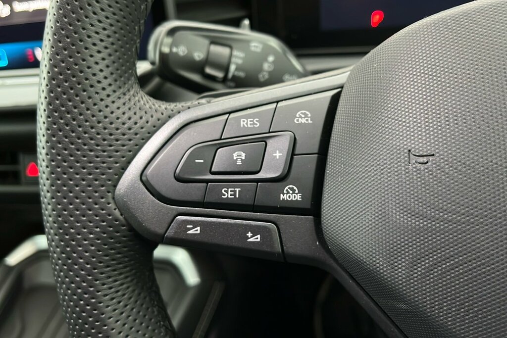 Volkswagen T-Roc 1.5 Tsi Black Edition Plus Black #23
