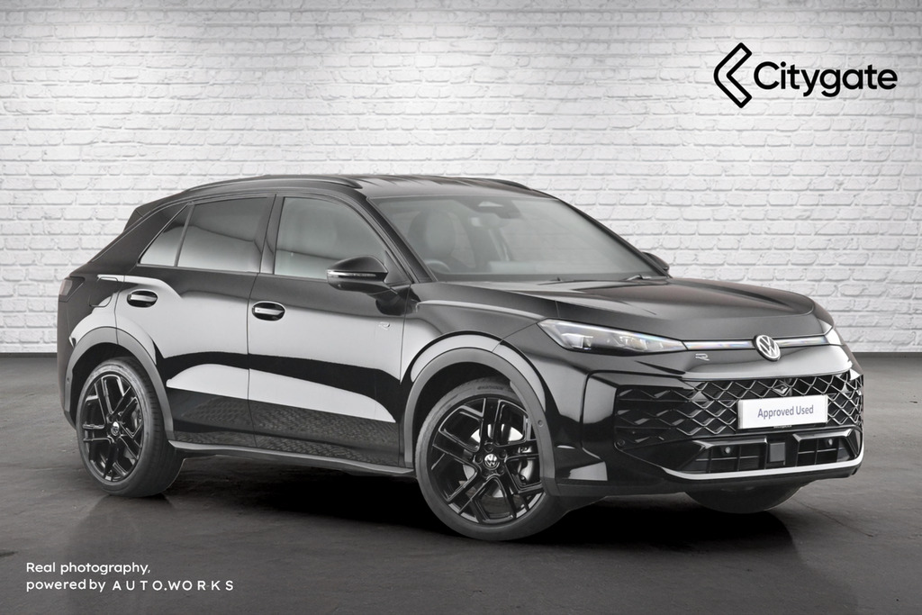 Volkswagen T-Roc R-line 1.5 Etsi 150 Ps 7-Speed Dsg Black