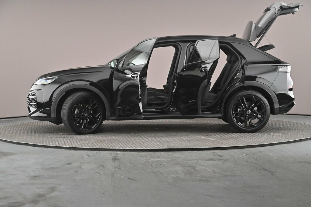 Volkswagen T-Roc 1.5 Tsi Black Edition Plus Black #42