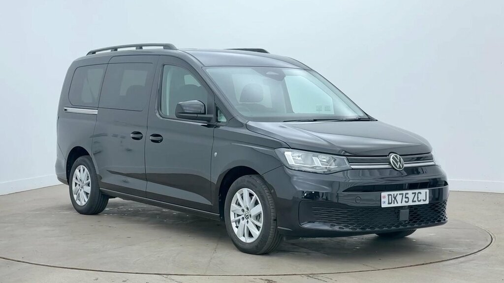 Volkswagen Caddy Maxi Life C20 Caddy Life Maxi 122 Ps 2.0 Tdi 7Sp Dsg Black