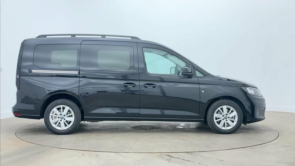 Volkswagen Caddy Maxi Life C20 Caddy Life Maxi 122 Ps 2.0 Tdi 7Sp Dsg Black #4