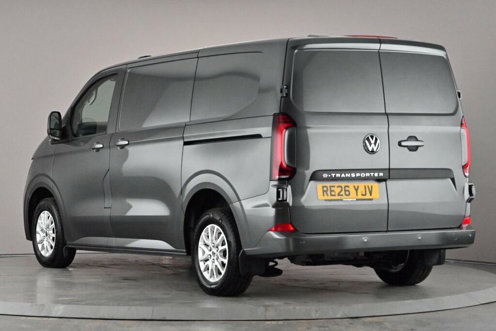 Volkswagen E-Transporter T32 Panel Van Commerce Pro Swb 218 Ps 65 Kwh Elect Grey #3