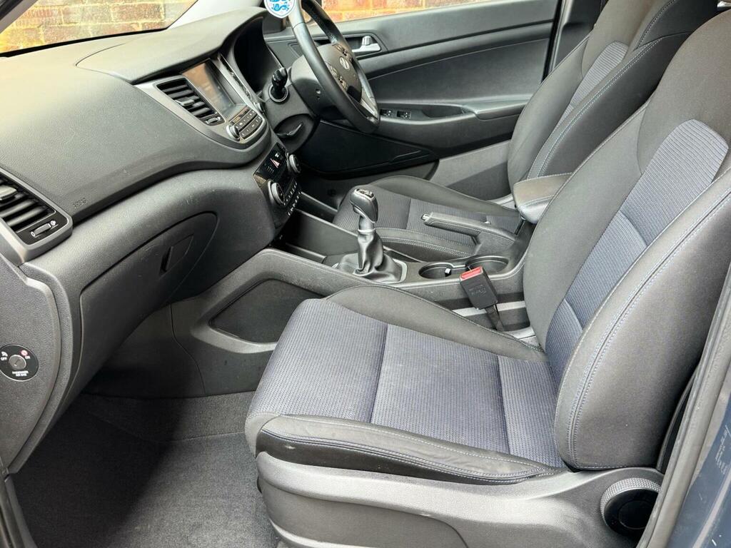 Hyundai Tucson 1.6 Gdi Blue Drive Se Nav Euro 6 Ss SM68RZY Blue #4