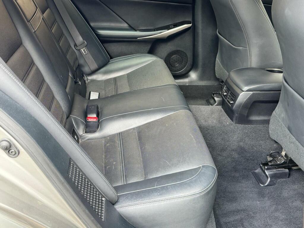 Lexus IS 2.5 300H Advance E-cvt Euro 6 Ss AJ15CPU Silver #6