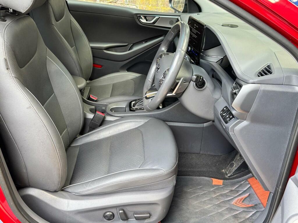 Hyundai Ioniq 1.6 H-gdi Premium Se Dct Euro 6 Ss YY69FPG Red #3