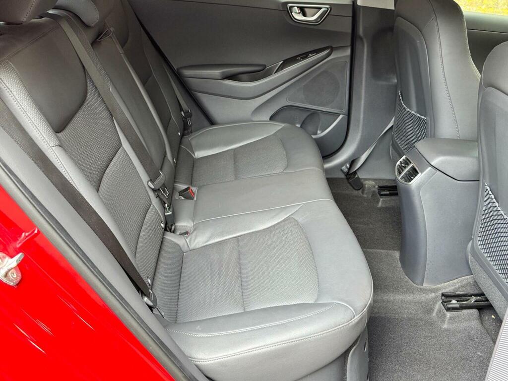 Hyundai Ioniq 1.6 H-gdi Premium Se Dct Euro 6 Ss YY69FPG Red #6