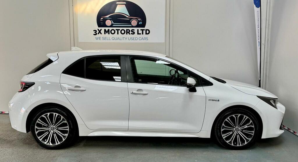 Toyota Corolla 1.8 Vvt-h Design Cvt Euro 6 Ss PE19UEC White #6