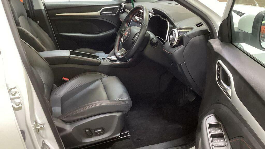 MG ZS Suv YG23MVH White #4