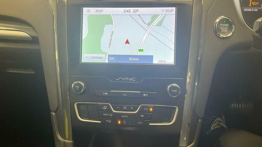 Ford Mondeo 2.0 Tivct St-line Edition Saloon Hybrid White #8