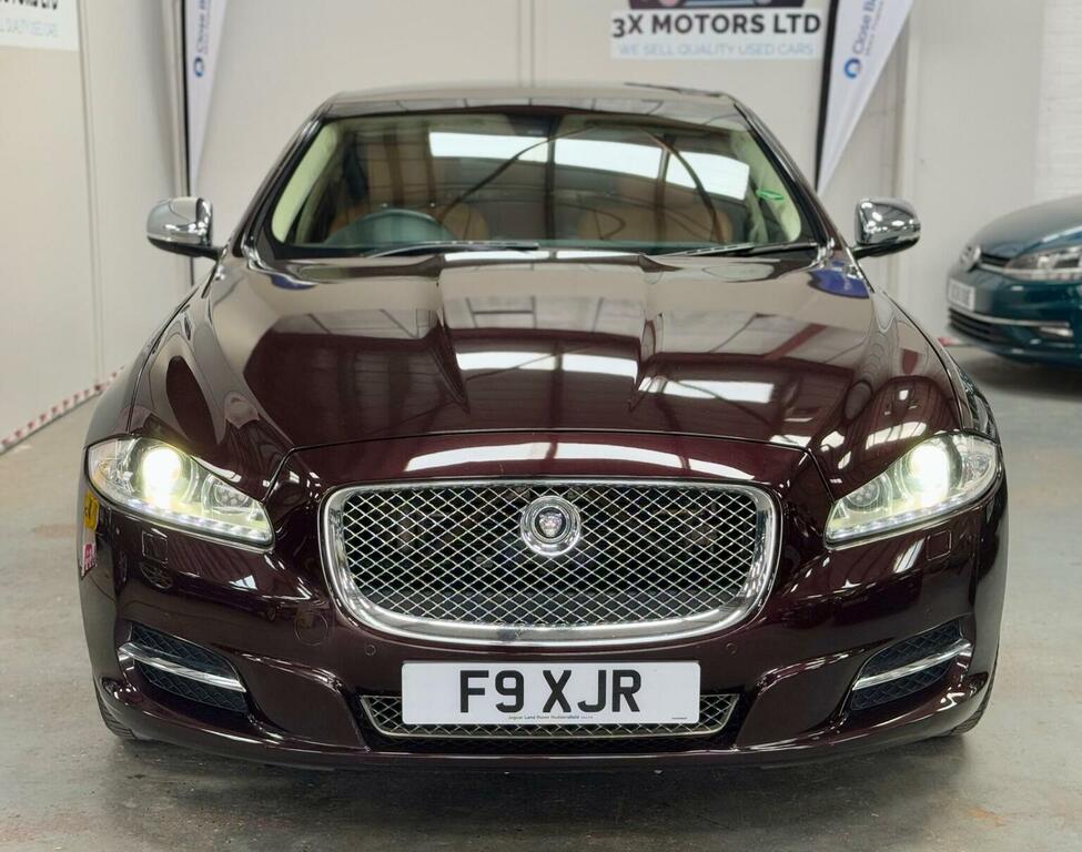 Jaguar XJ Tdvi Sovereign Silver #12