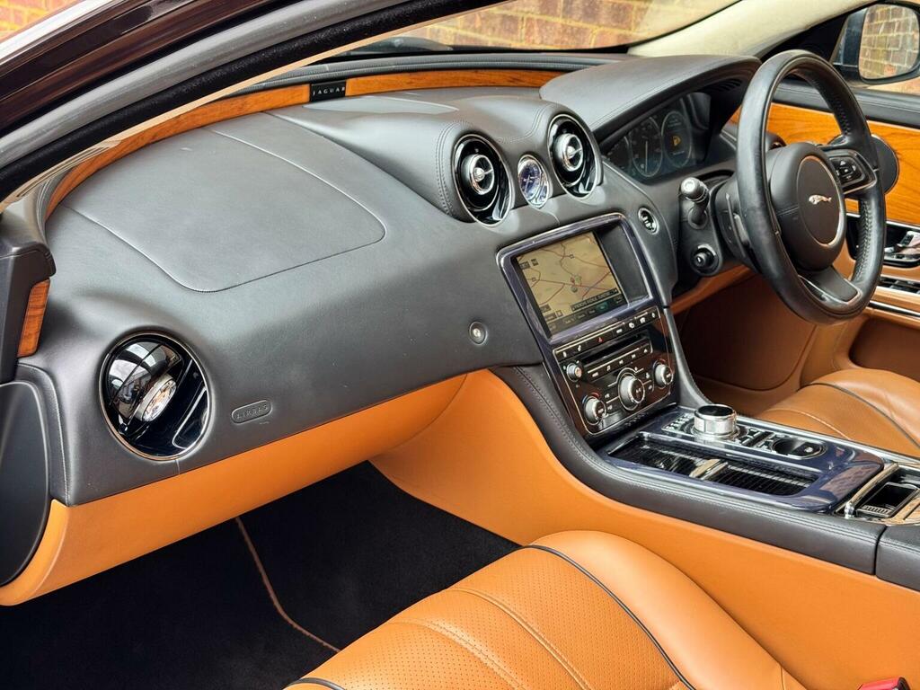 Jaguar XJ Tdvi Sovereign Silver #19