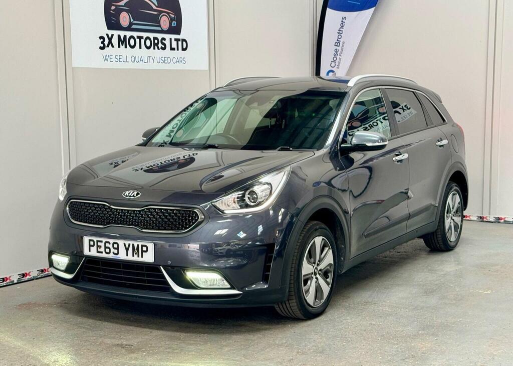 Kia Niro 1.6 Gdi 2 Dct Euro 6 Ss PE69YMP Grey