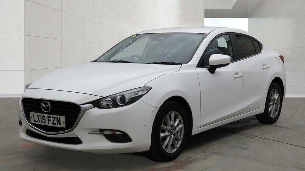 Mazda 3 2.0 Skyactiv-g Se-l Nav Fastback Euro 6 Ss White #2