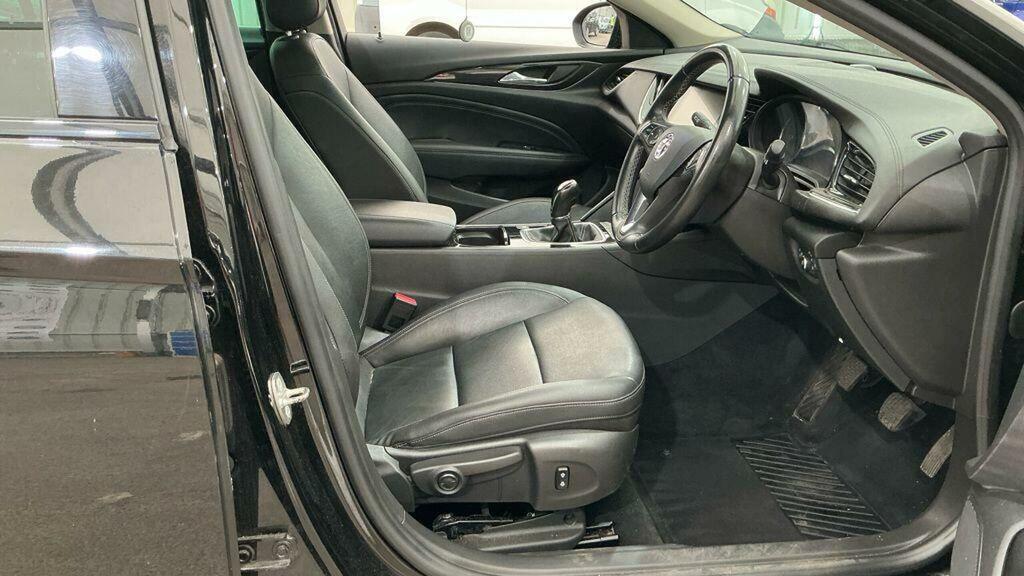 Vauxhall Insignia 2.0 Turbo D Blueinjection Elite Nav Grand Sport Eu Black #2