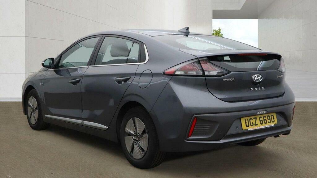 Hyundai Ioniq 1.6 H-gdi Premium Dct Euro 6 Ss Grey #3