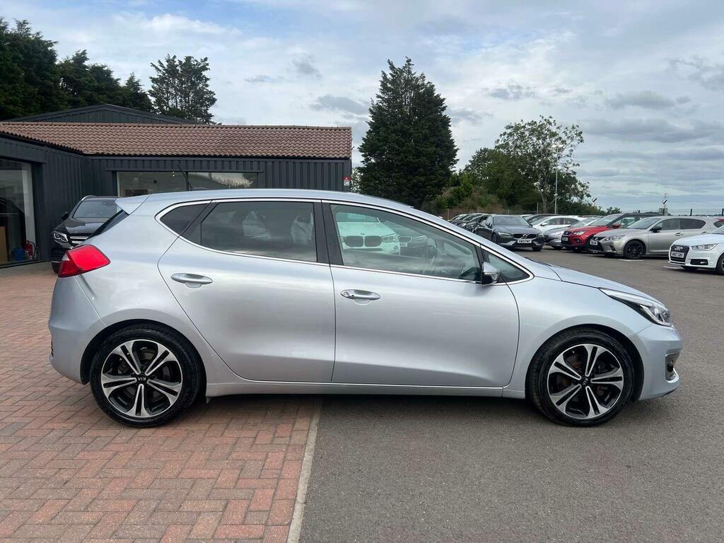 Kia Ceed 1.6 Crdi 4 Euro 6 Ss Silver #5