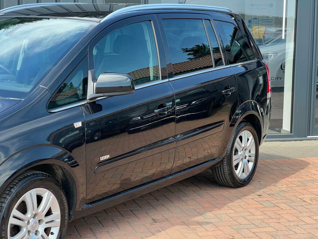 Vauxhall Zafira 1.6 16V Design Euro 5 Snav Black #2