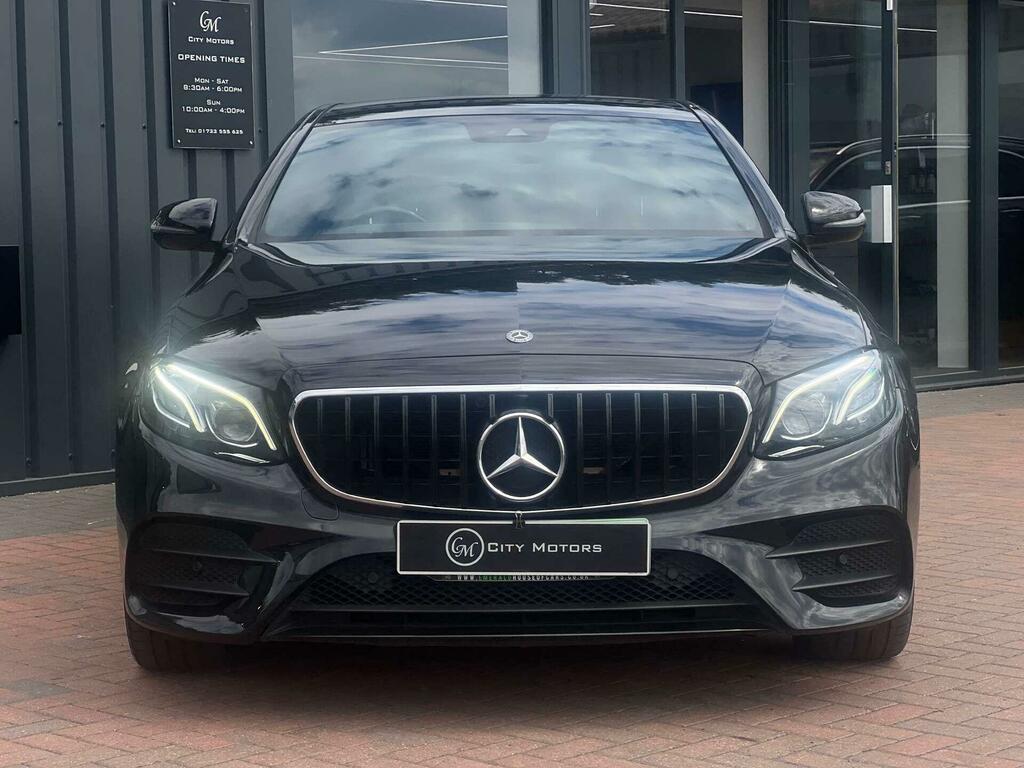 Mercedes-Benz E Class 2.0 E220d Amg Line Premium Plus G-tronic 4Matic Black #3