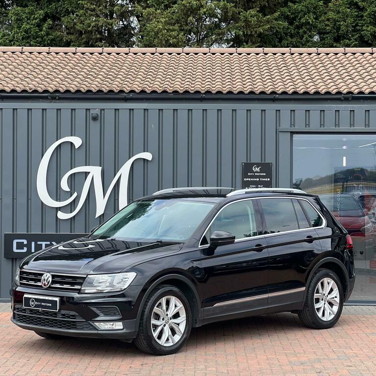 Volkswagen Tiguan 2.0 Tdi Bluemotion Tech Se Navigation Dsg Euro 6 Black