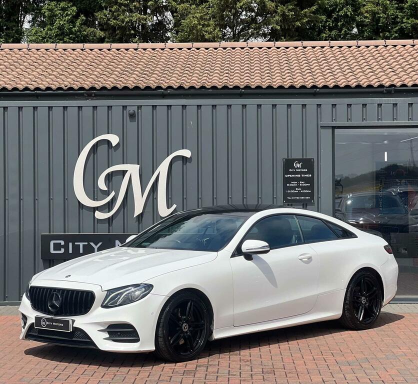 Mercedes-Benz E Class 2.0 E220d Amg Line G-tronic Euro 6 Ss White