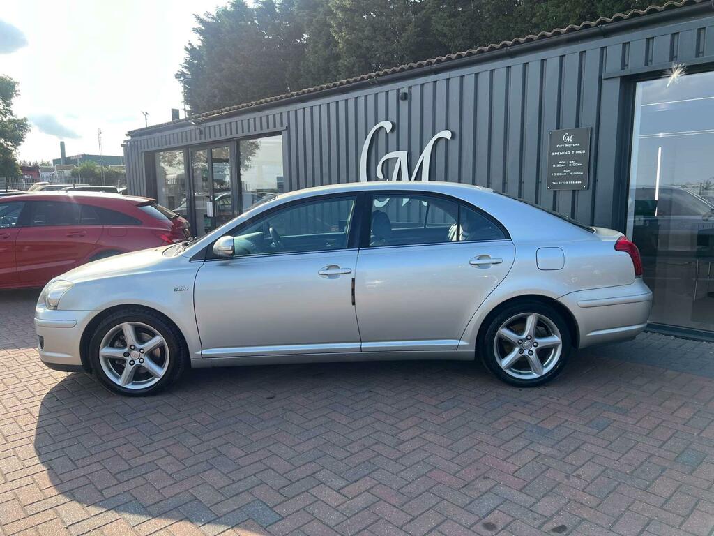 Toyota Avensis 1.8 Vvt-i T3-x Grey #9