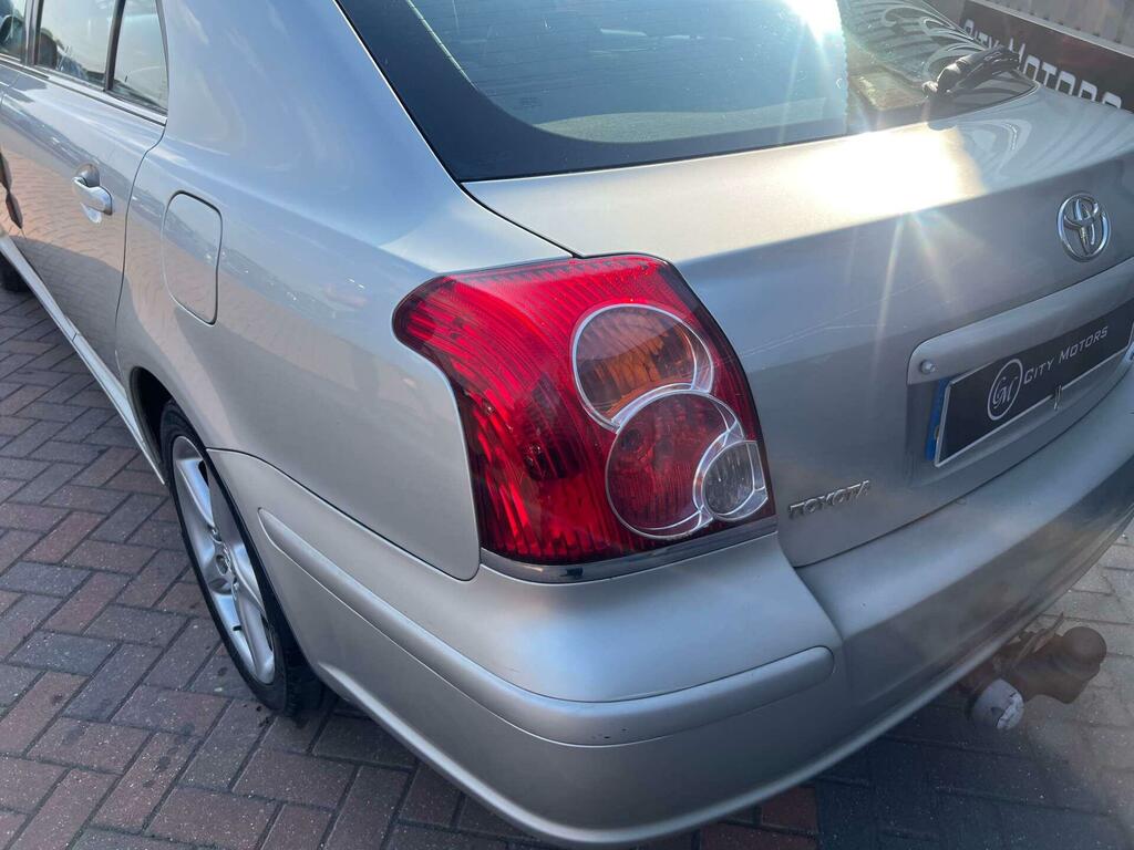 Toyota Avensis 1.8 Vvt-i T3-x Grey #8