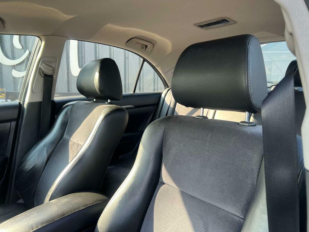 Toyota Avensis 1.8 Vvt-i T3-x Grey #24