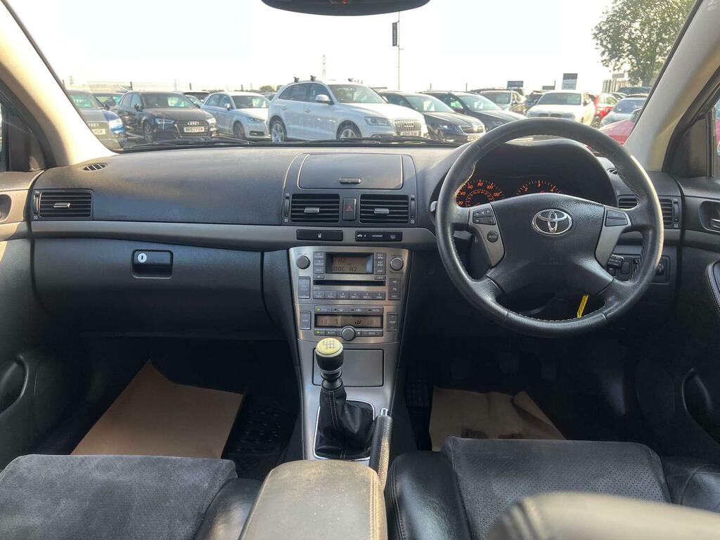 Toyota Avensis 1.8 Vvt-i T3-x Grey #14
