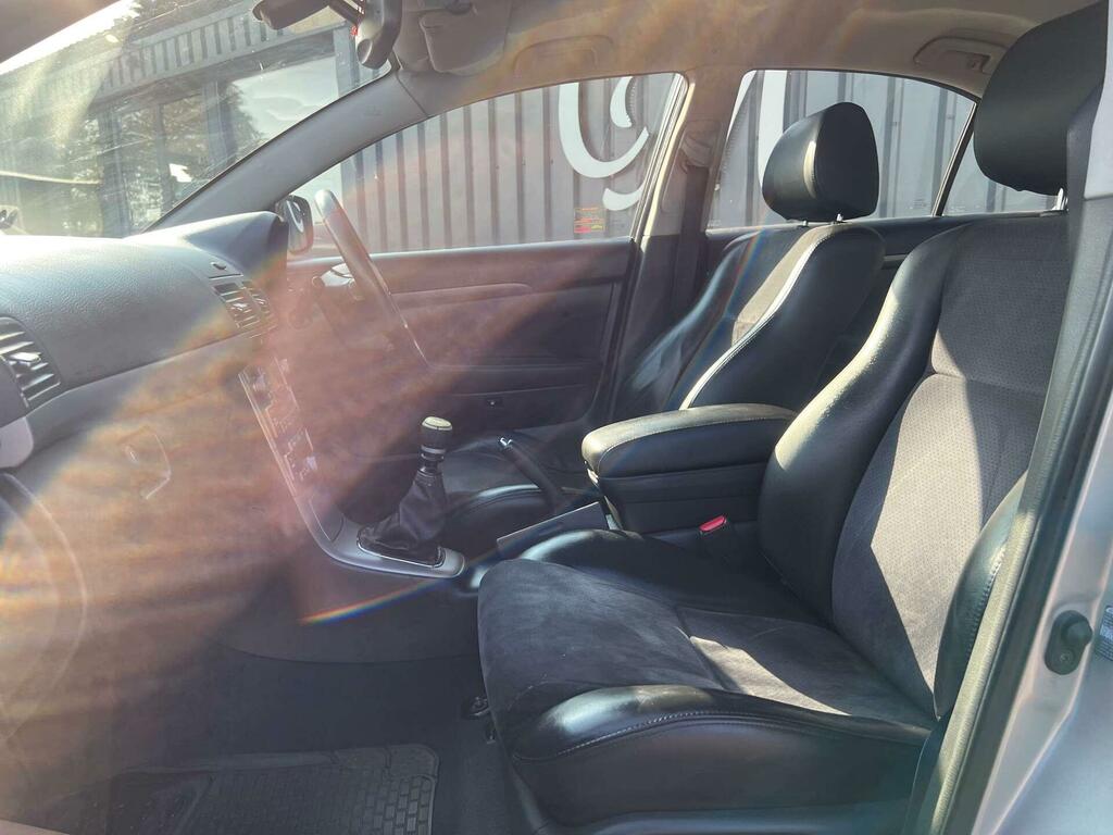 Toyota Avensis 1.8 Vvt-i T3-x Grey #23