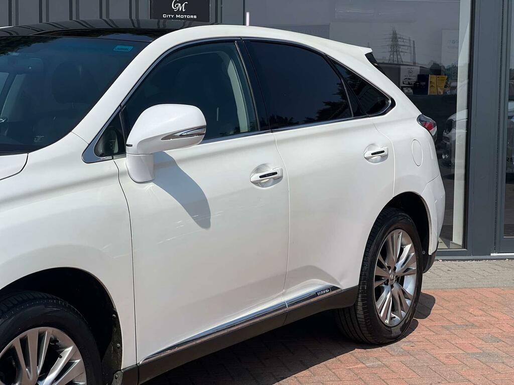 Lexus RX Advance White #2