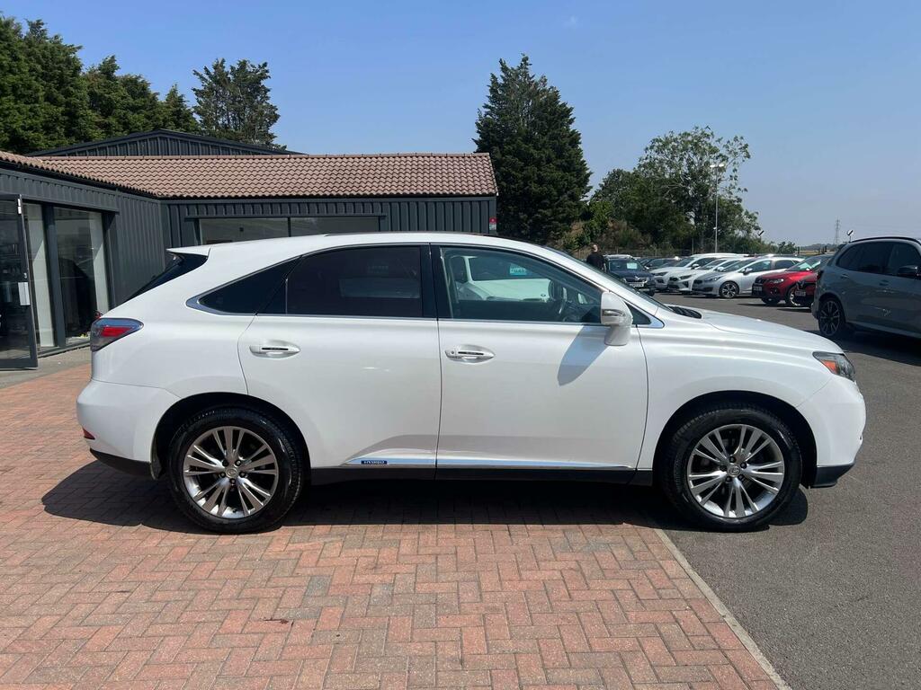 Lexus RX Advance White #5