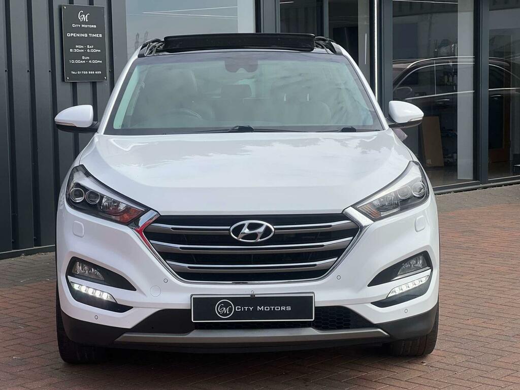 Hyundai Tucson 1.7 Crdi Blue Drive Premium Se Dct Euro 6 Ss  White #4