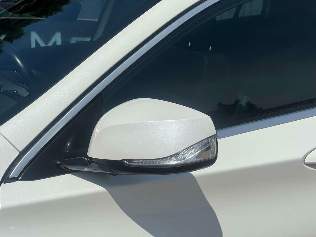 Infiniti Q30 Hatchback Grey #16