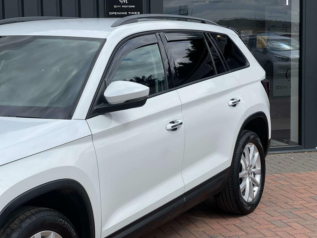 Skoda Kodiaq 2.0 Tdi Se 4Wd Euro 6 Ss 5 Seat  White #2