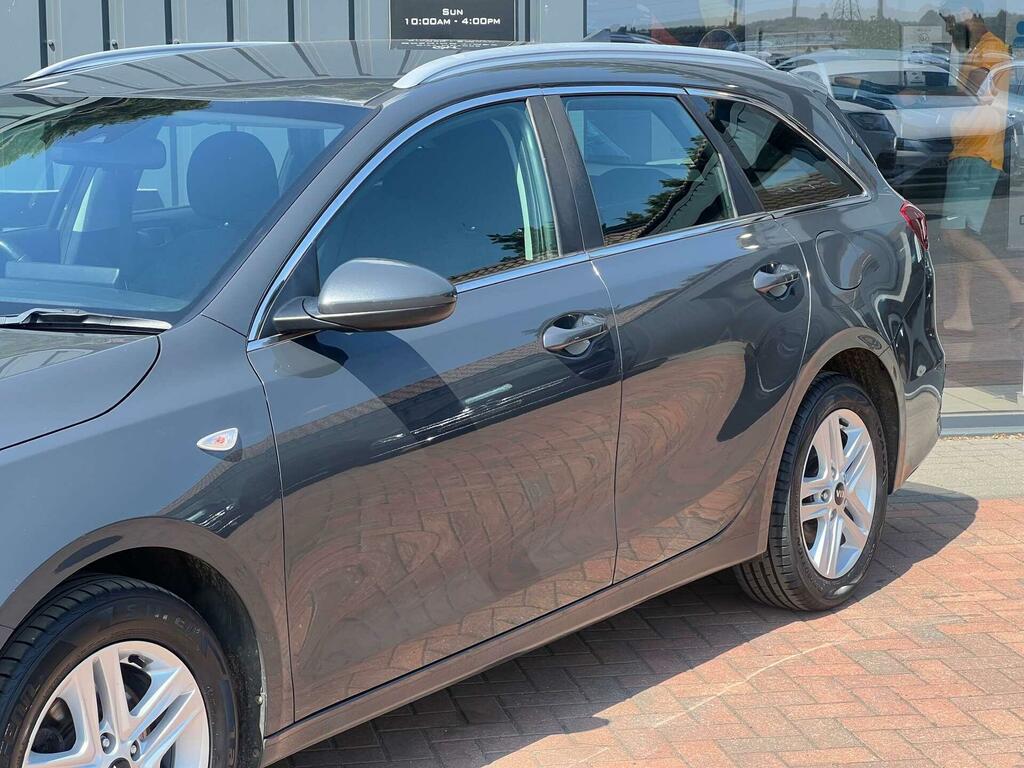 Kia Ceed 1.6 Crdi 2 Nav Sportswagon Euro 6 Ss Grey #2