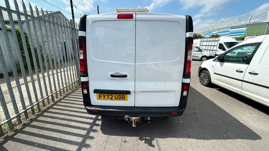 Renault Trafic Sl28 Blue Dci 130 Business Van White #14