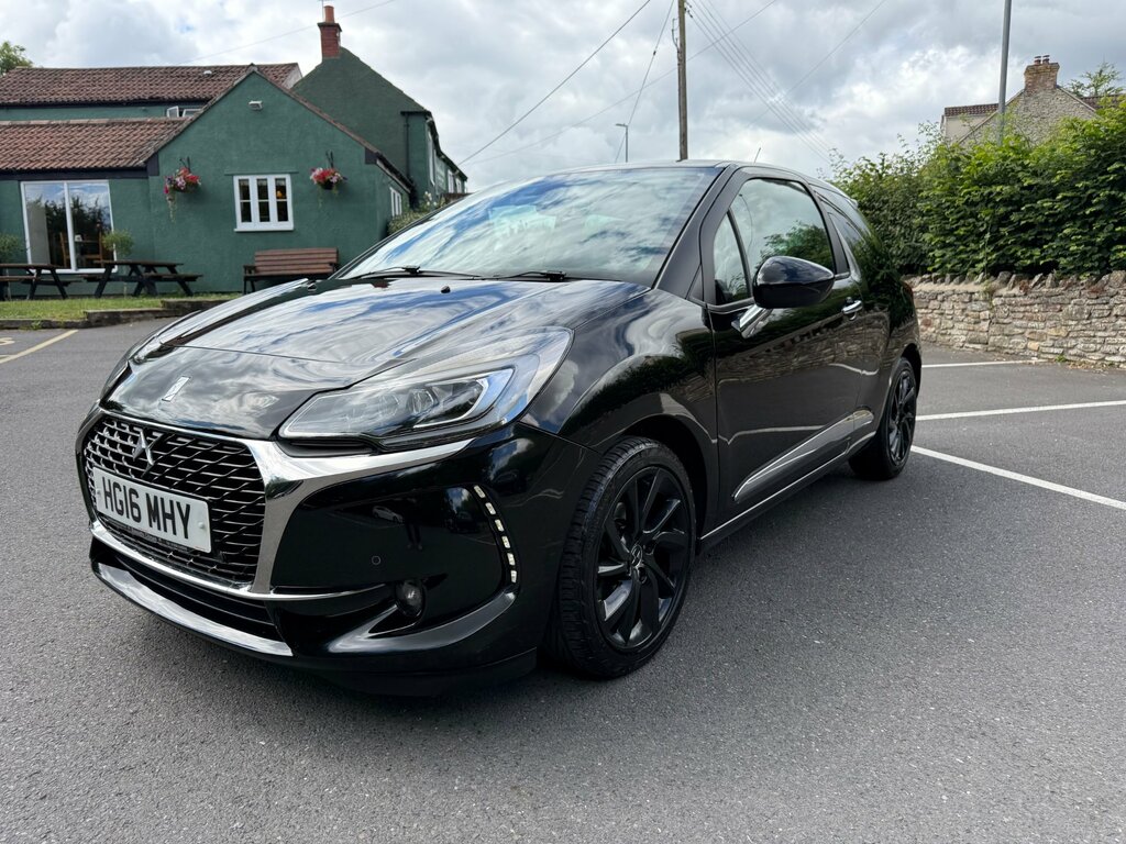 DS DS 3 1.6 Bluehdi Prestige Ss Black 0 Tax Black #1