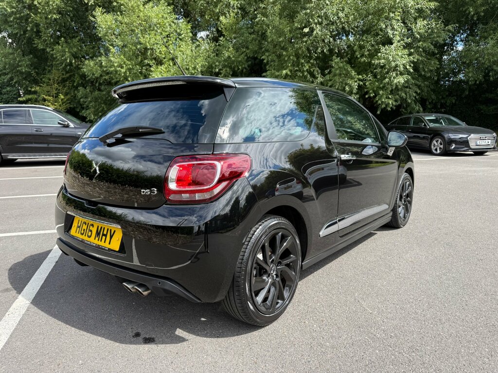 DS DS 3 1.6 Bluehdi Prestige Ss Black 0 Tax Black #2
